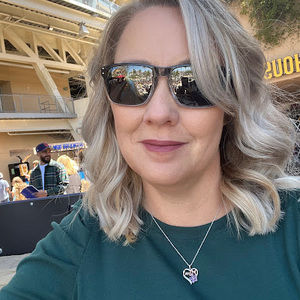 Meet your Posher, Melissa